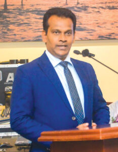 සංචාරක නියෝජ්‍ය ආමත්‍ය මහාචාර්ය රණසිංහ මහතා